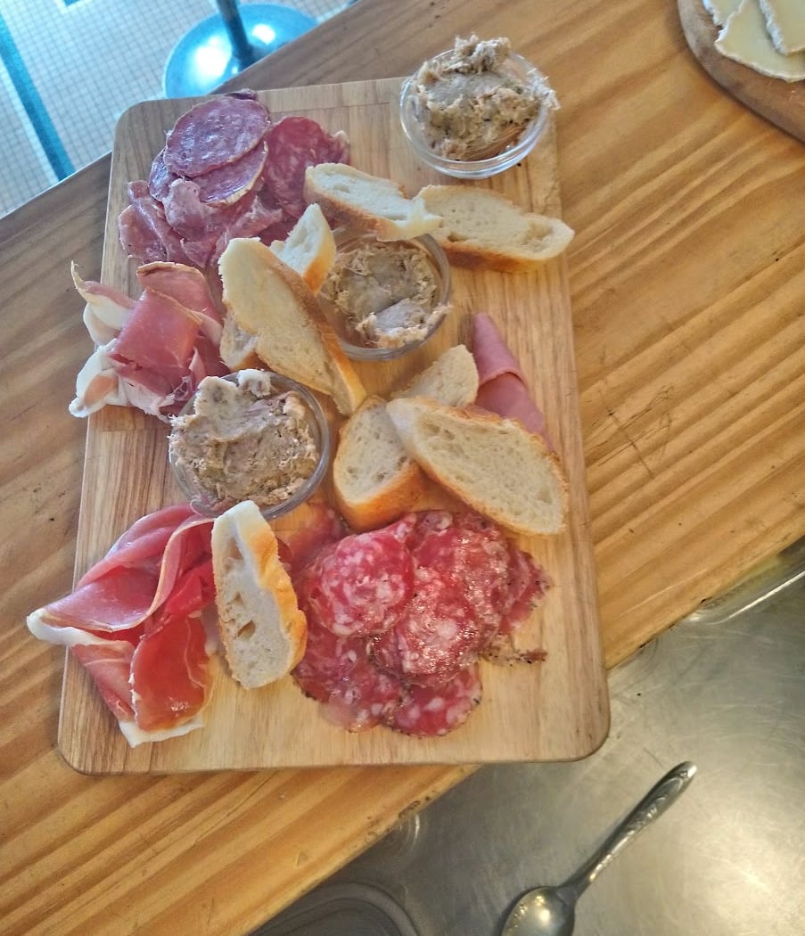 La Cantine du Gpe 2